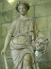 Статуя Мельпомены